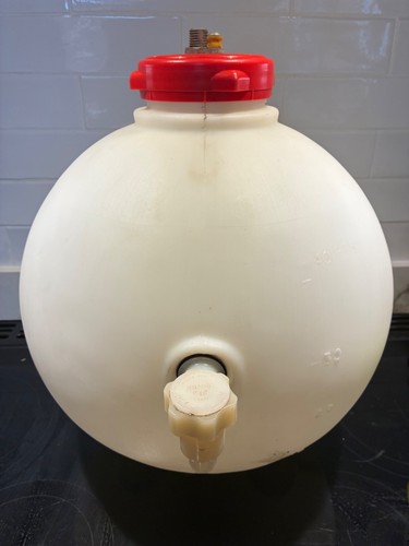 Beer pressure barrel with drum - barrel,